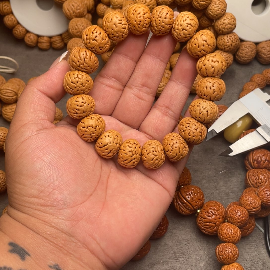 手串桃核树王纽扣闪12