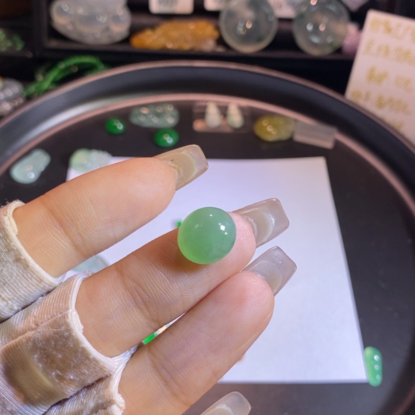 【闪购商品】翡翠挂件未镶嵌蛋面