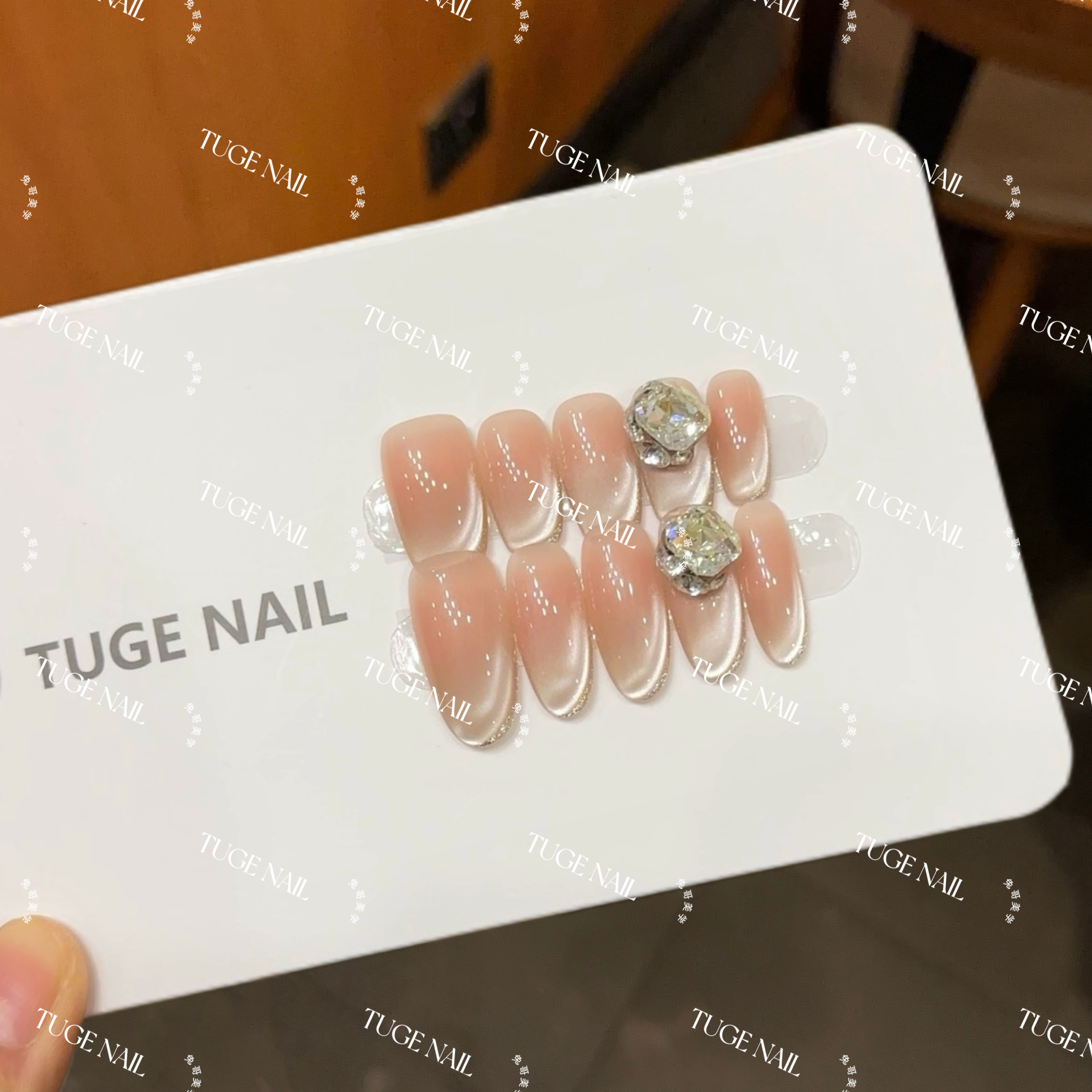 TugeNail “露露”春夏显白腮红纯色手工流行气质猫眼穿戴甲TGJJ
