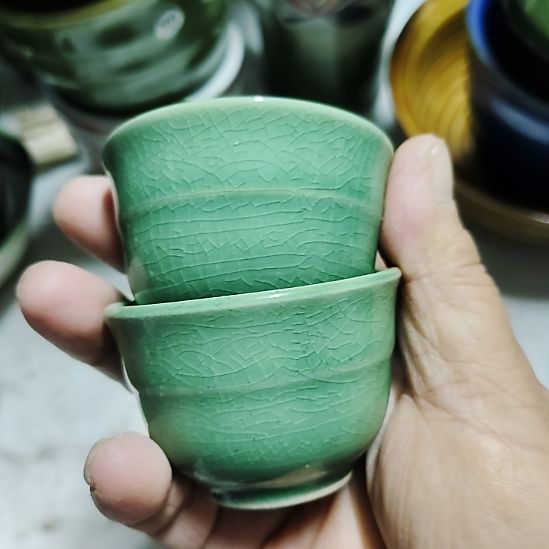 瓷片五厂，七厂，瓷器摆件，瓷片！都有微瑕疵。