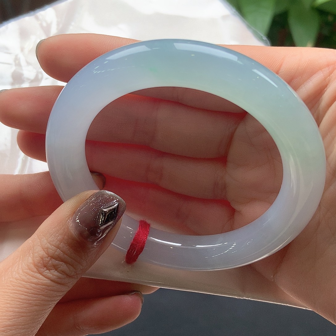 翡翠未镶嵌手镯30