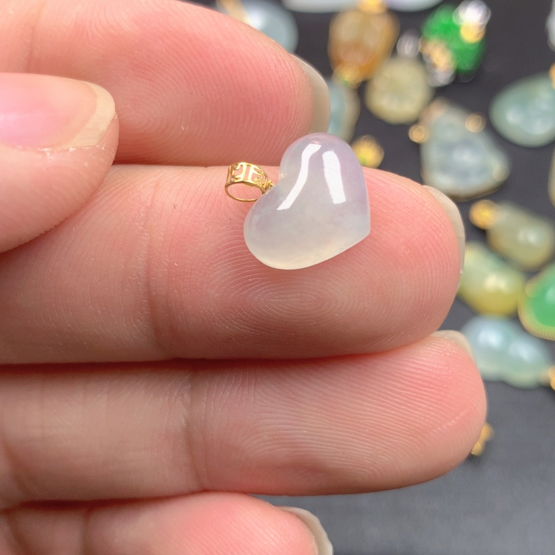 【闪购商品】颈饰18K金镶嵌翡翠翡翠