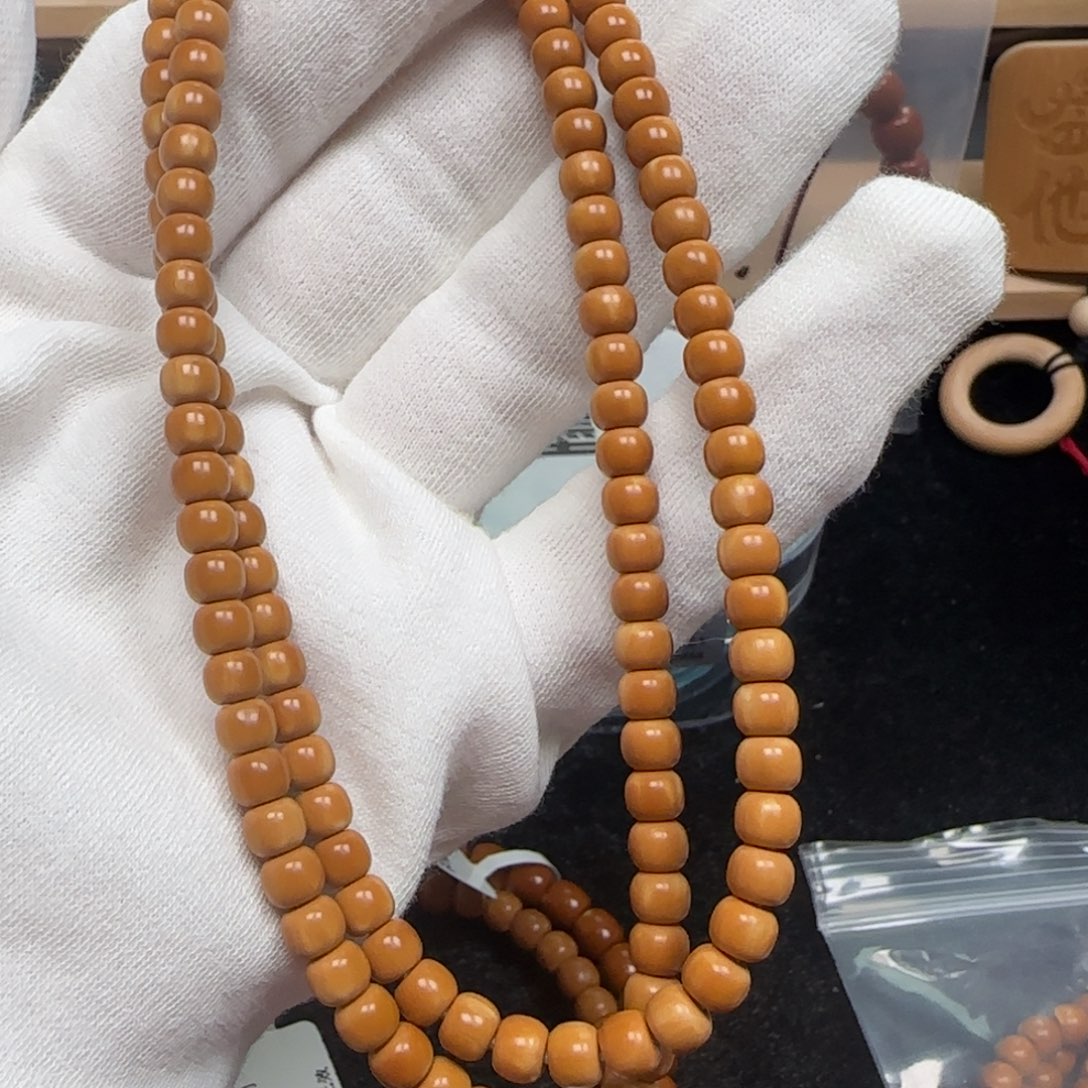 手串橄榄核老挝长串老型微白5.5mm