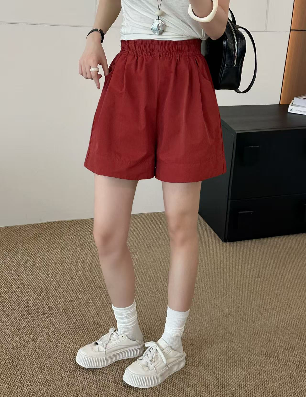 2683 水星阁松紧腰百搭A字短裤