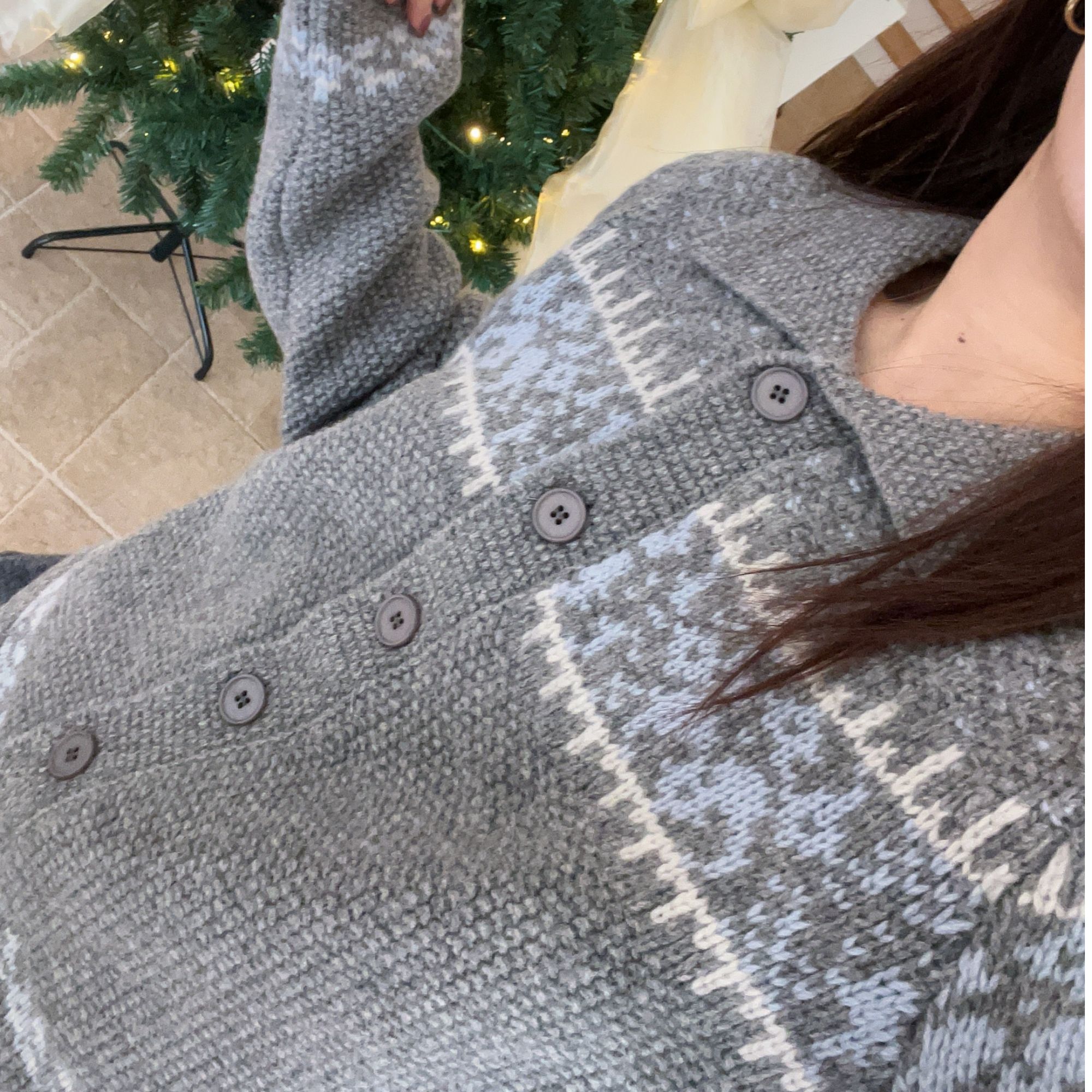 【zzrose水系费尓岛 】秋冬翻领灰色毛衣开衫圆领长袖提花保暖