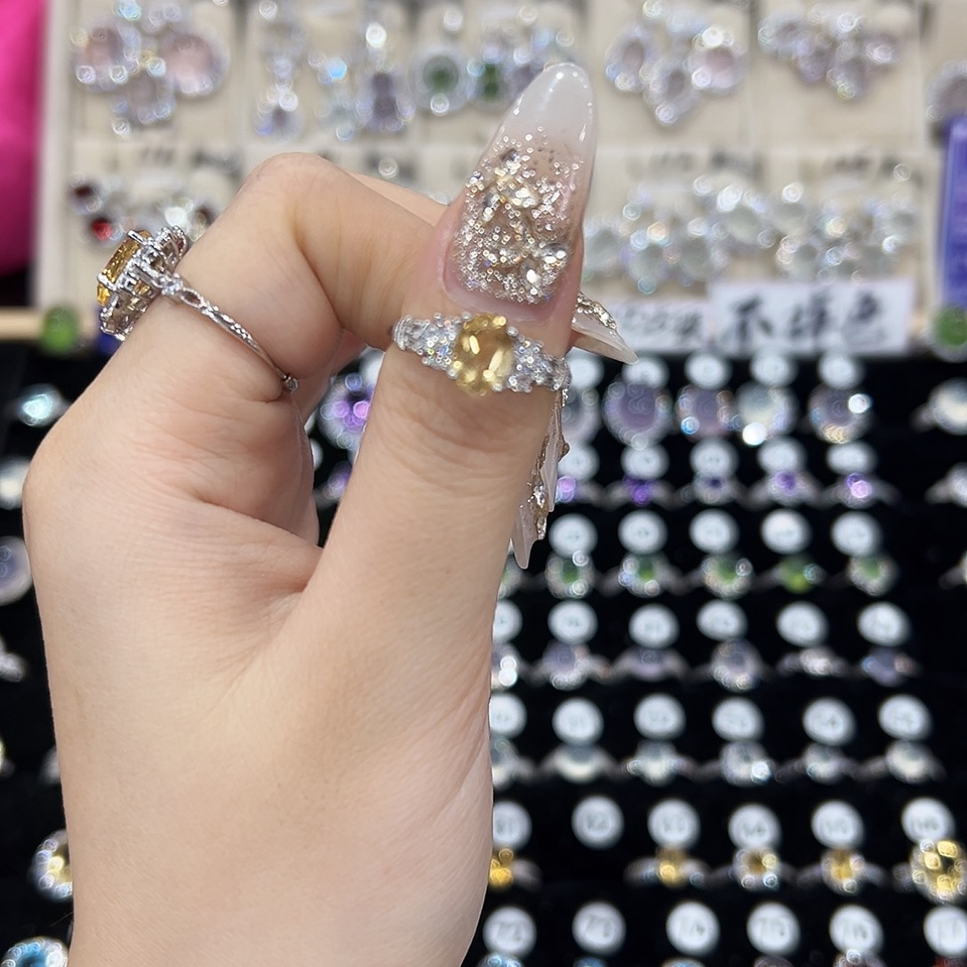 一***绪黄晶银S925镶嵌戒指