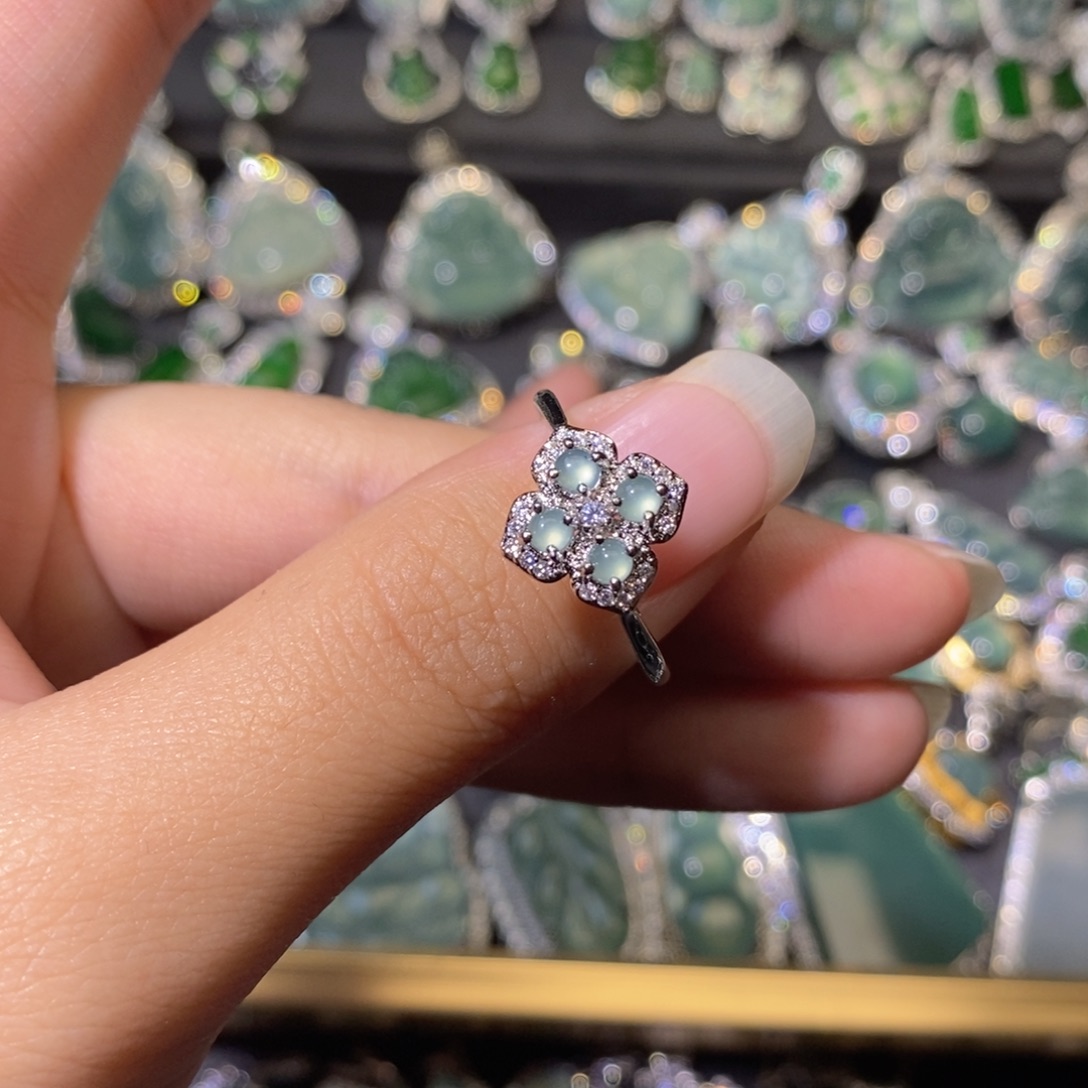 翡翠未镶嵌颈饰天然