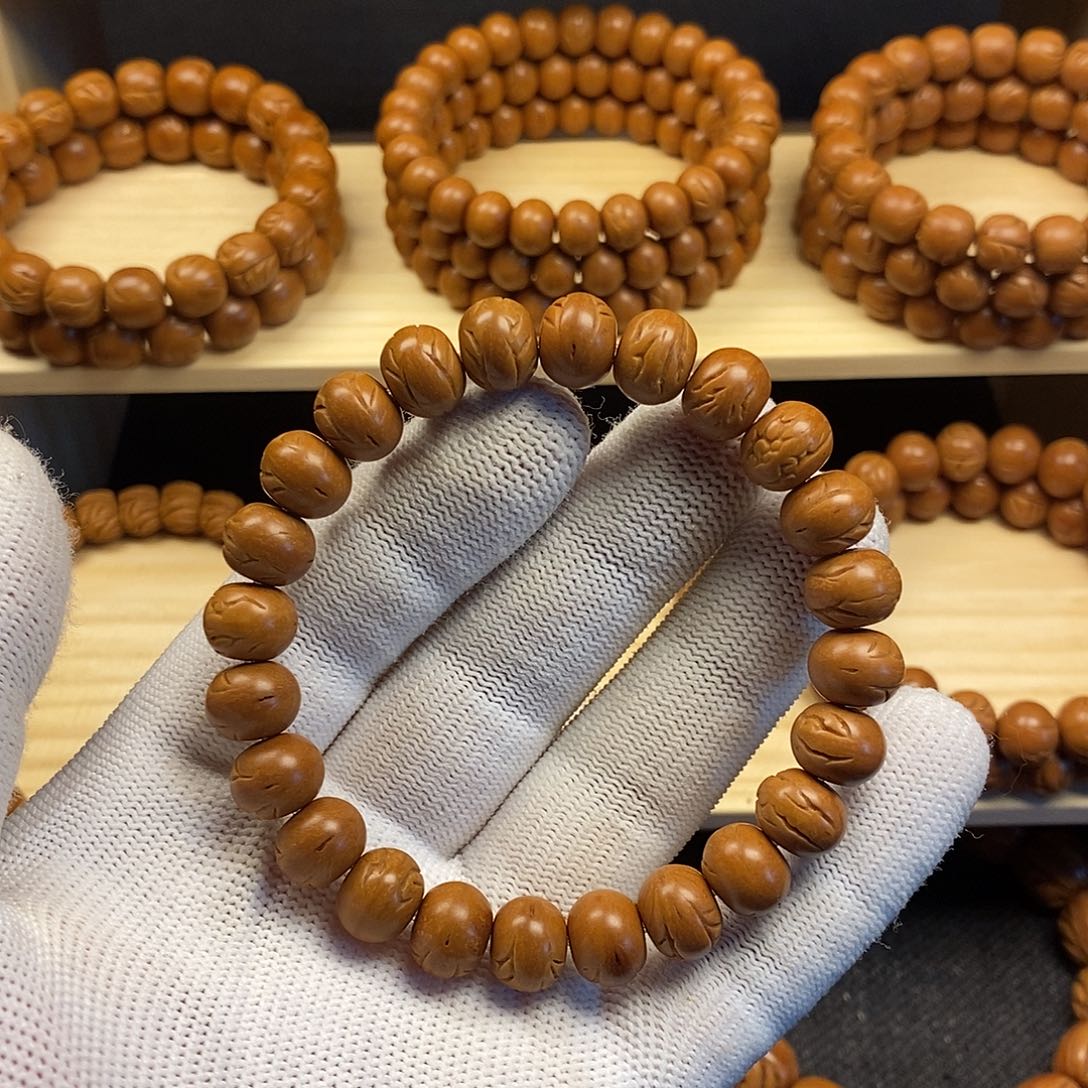 桃核手串龙纹算盘