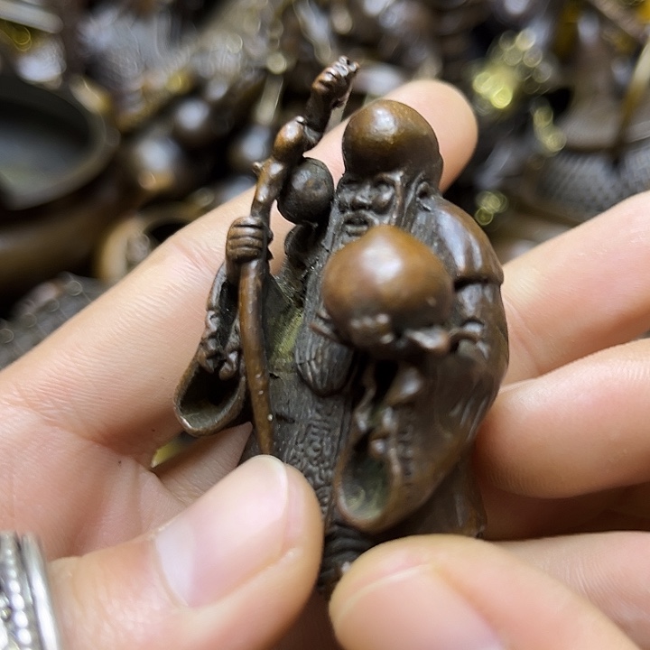 诚信经营精美铜器