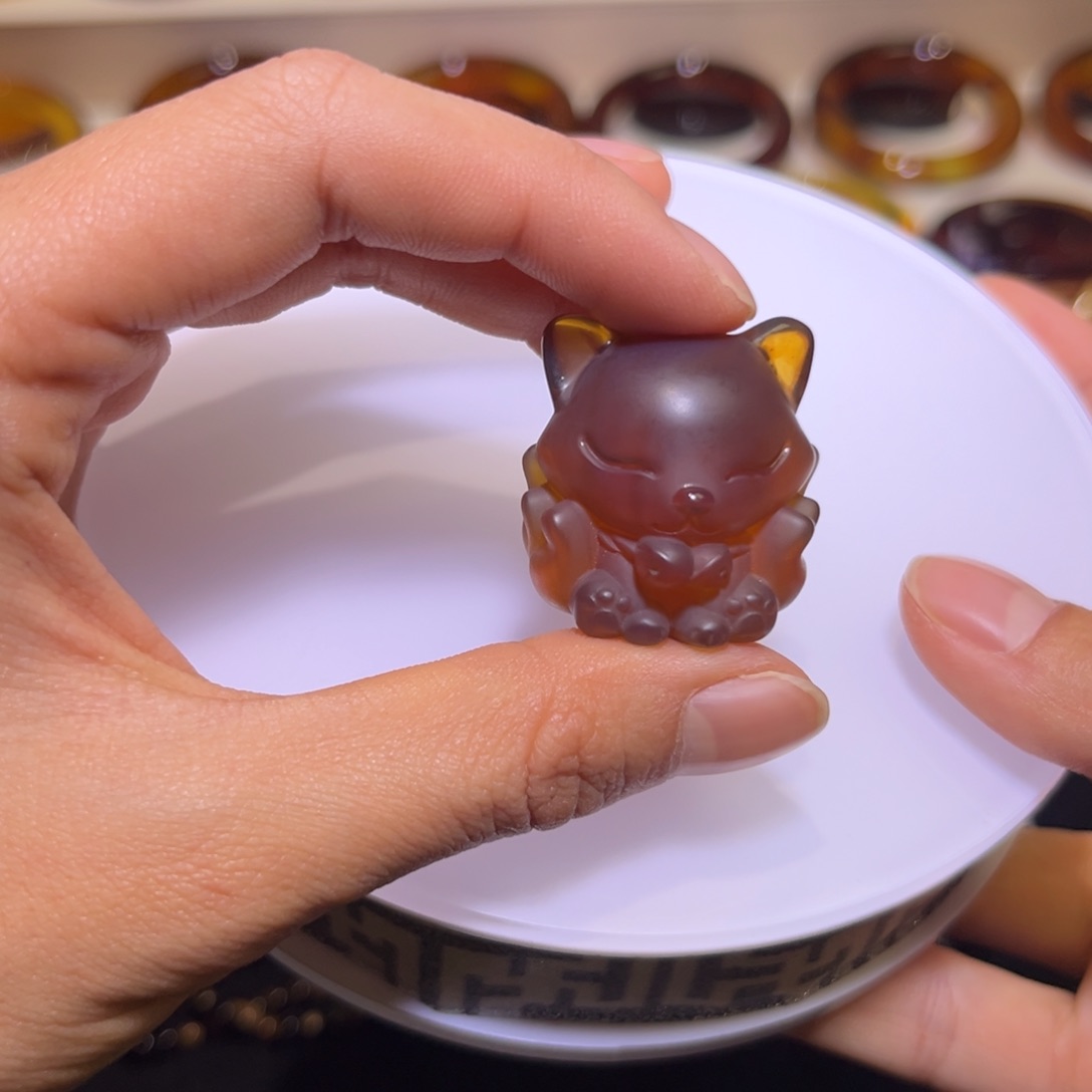 琥珀颈饰未镶嵌薄**水狐狐