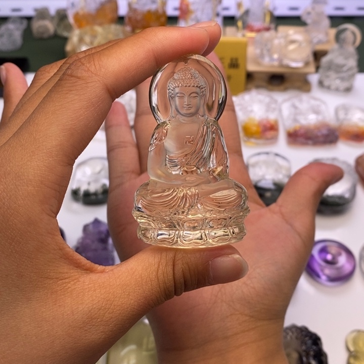 王***波未镶嵌水晶颈饰定制