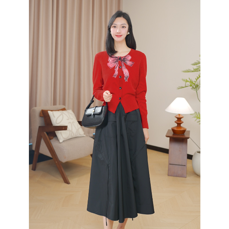 Goodland美地2025冬季红色蝴蝶结开衫LC35506290