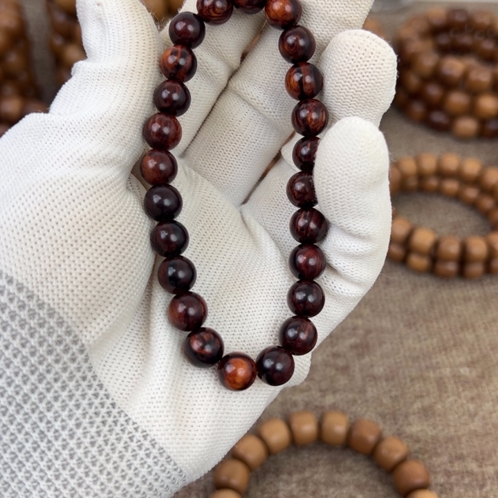 木0.8红降。。。。。。。。。。。。。