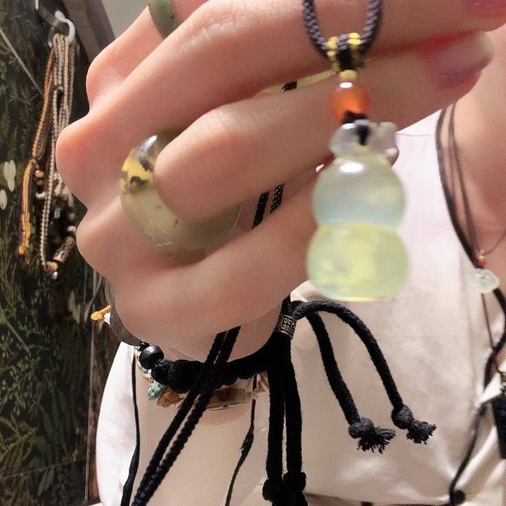 岫玉未镶嵌葫芦手工