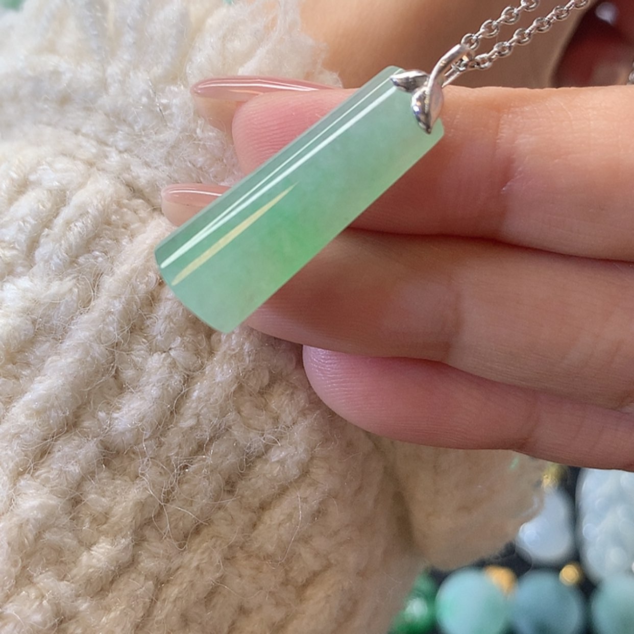 【闪购商品】翡翠吊坠(赠链)18K金镶嵌