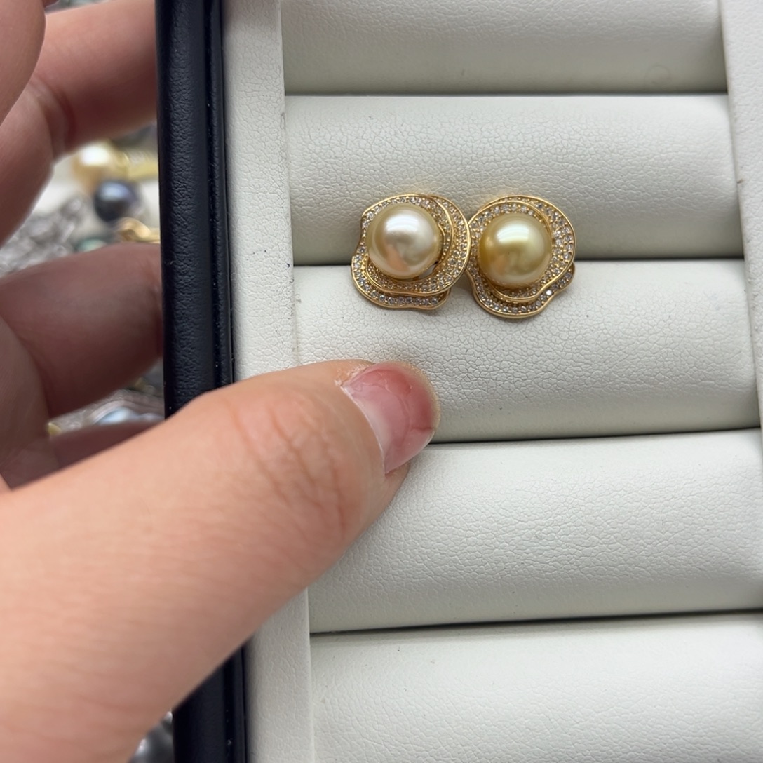 海水珍珠银S925镶嵌耳饰