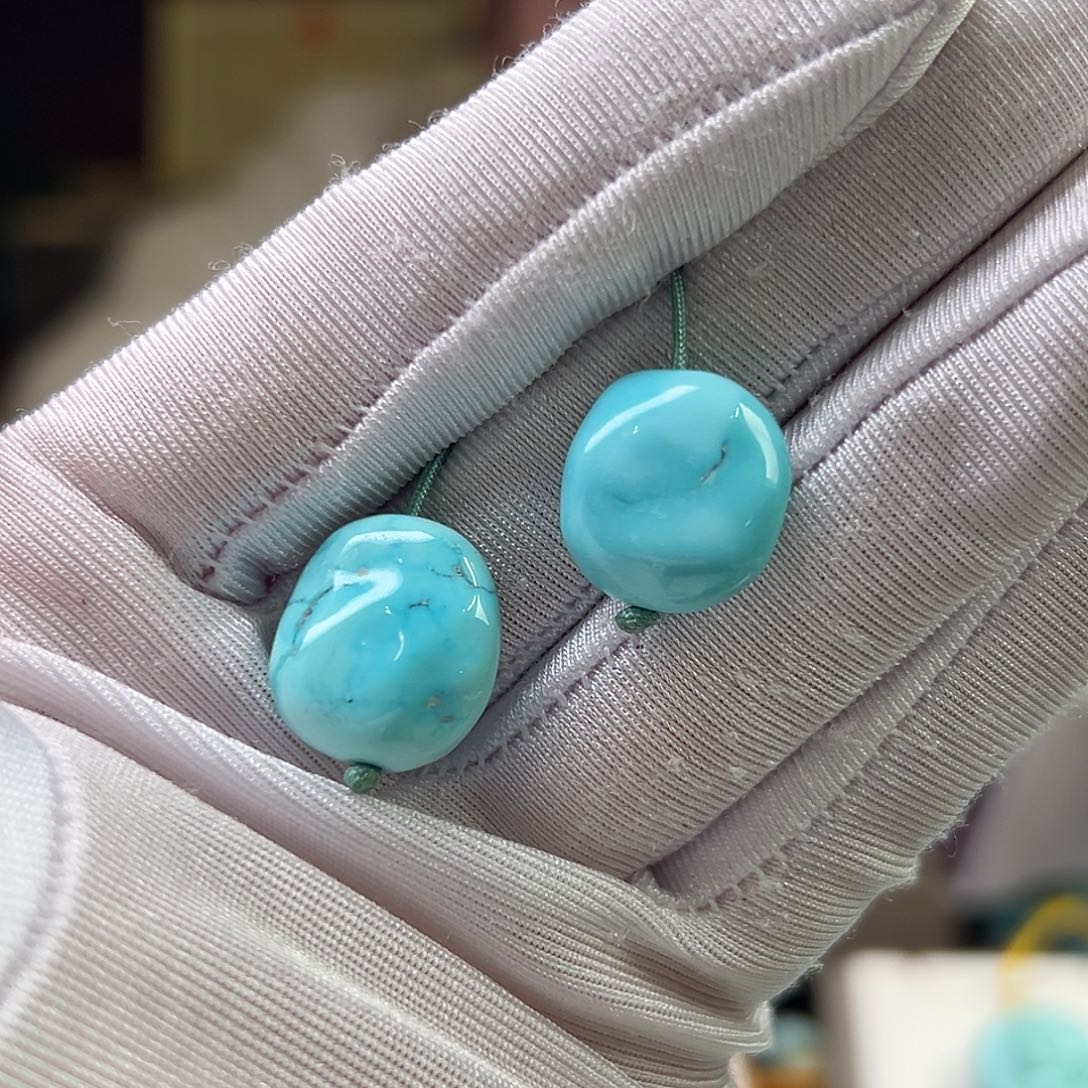 绿松石未镶嵌珠宝奇石