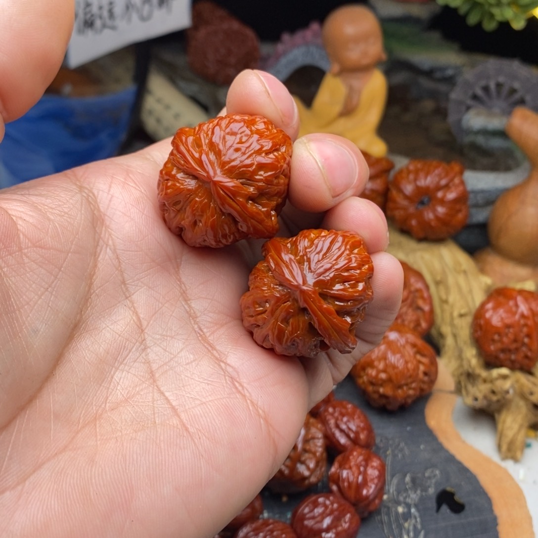 白***家把件文玩核桃白狮子