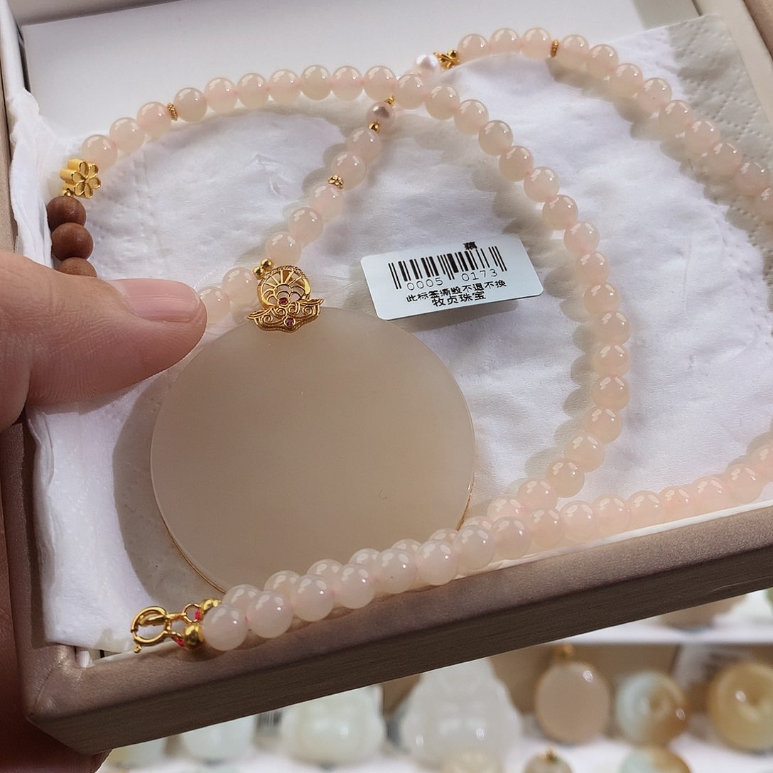 和田玉颈饰未镶嵌希*.