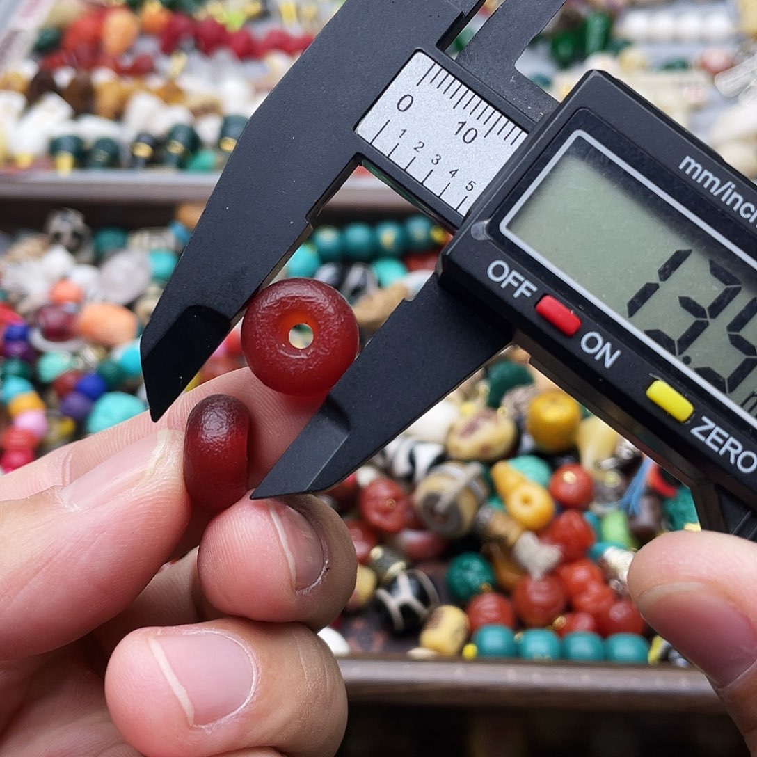 玛瑙/玉髓未镶嵌珠宝半成品一对