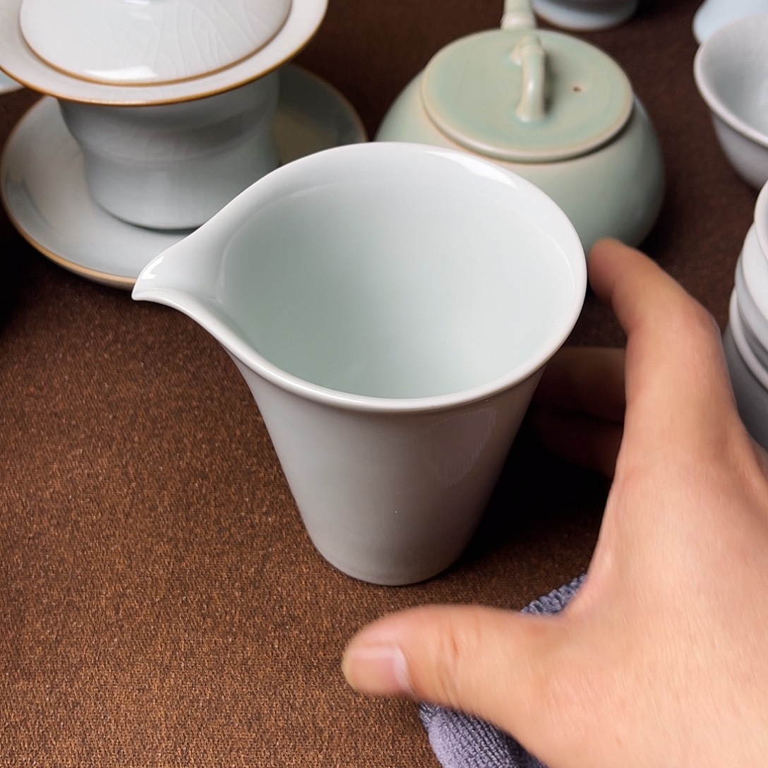 瑕疵云雾月白纯手工手抓公道