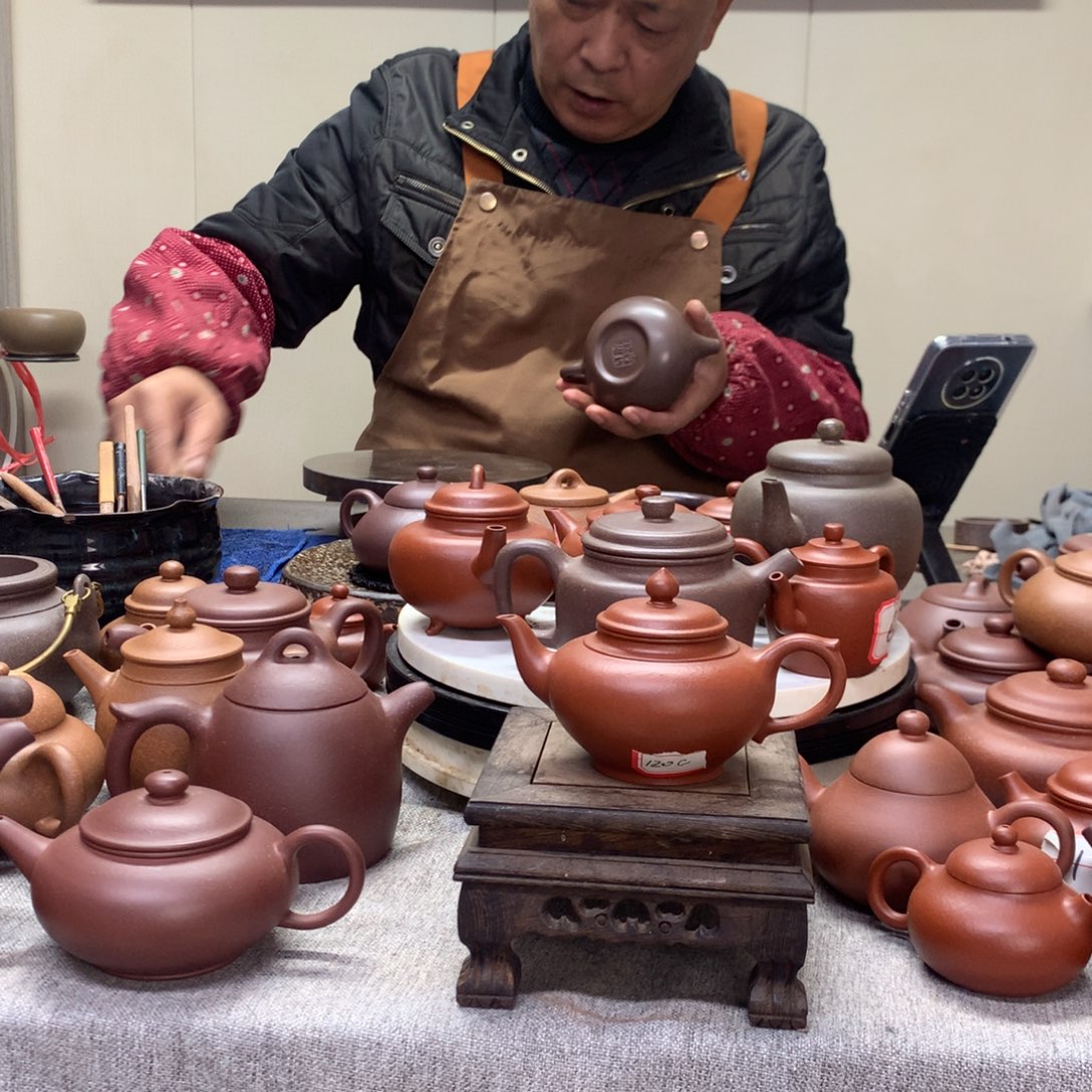 朱泥茶壶笑樱120 C半手工制作