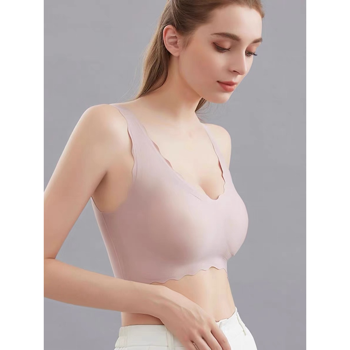 【A65】云朵无痕内衣女无钢圈背心式薄款聚拢调整型文胸罩
