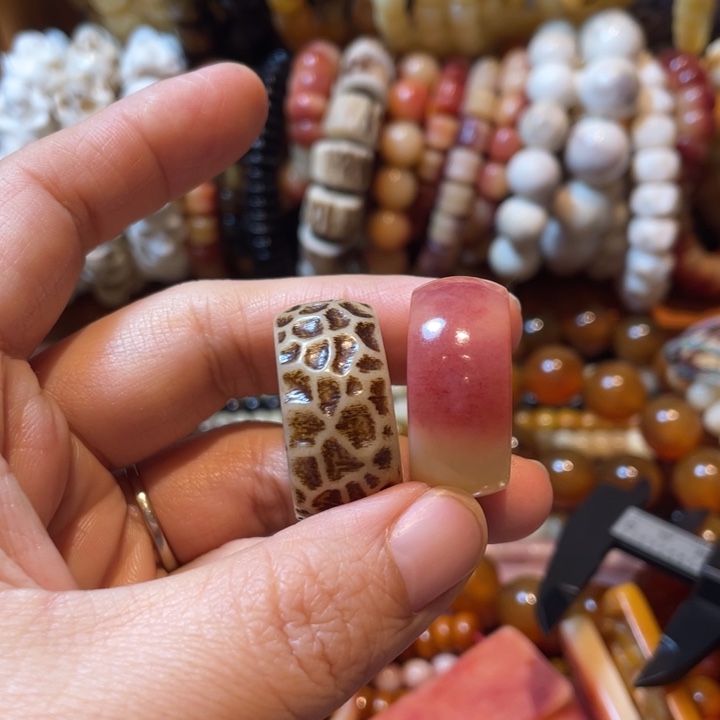 扇子漂亮工艺品跑环