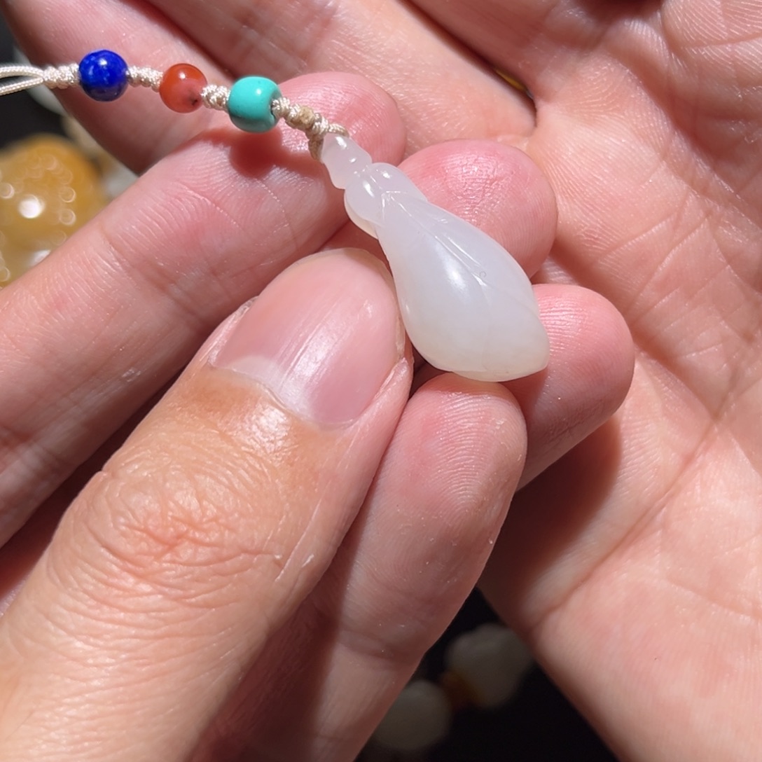 未镶嵌和田玉挂件