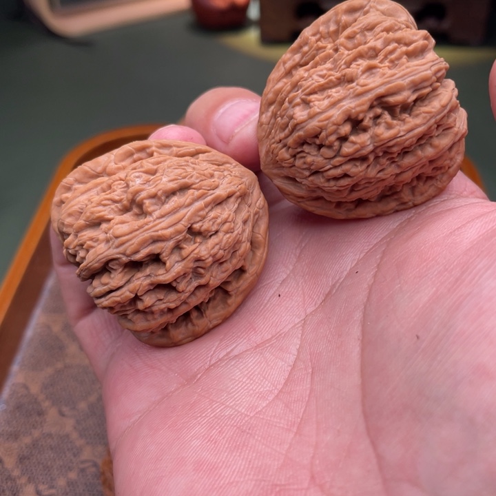 核桃手串/手链全品红宝石蜜纹