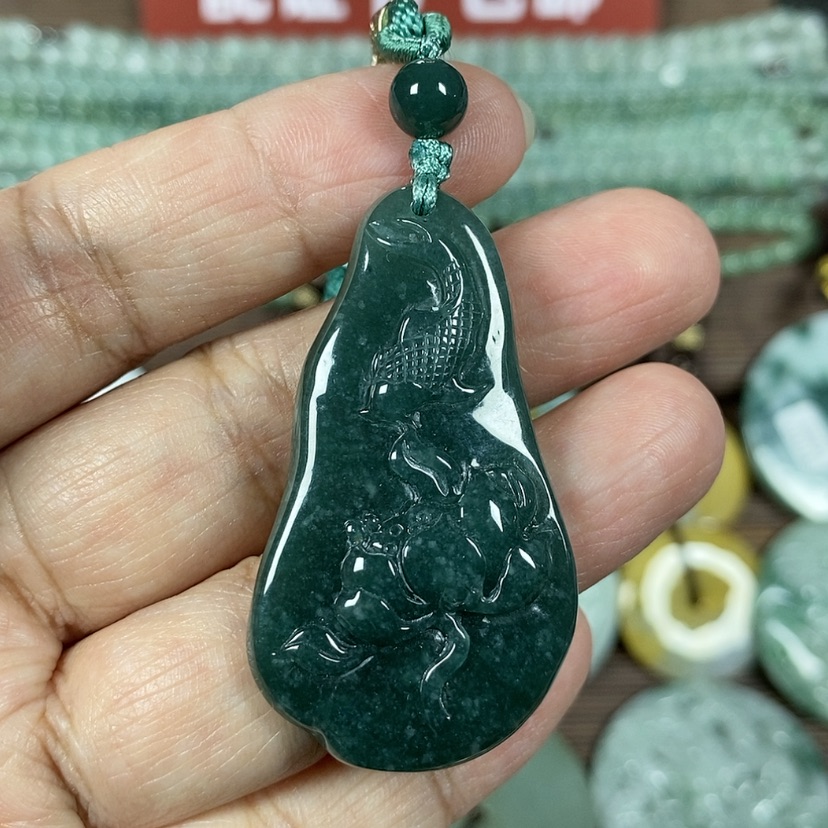 【闪购商品】翡翠颈饰未镶嵌玉吊坠翡翠玉连连有鱼连年有余