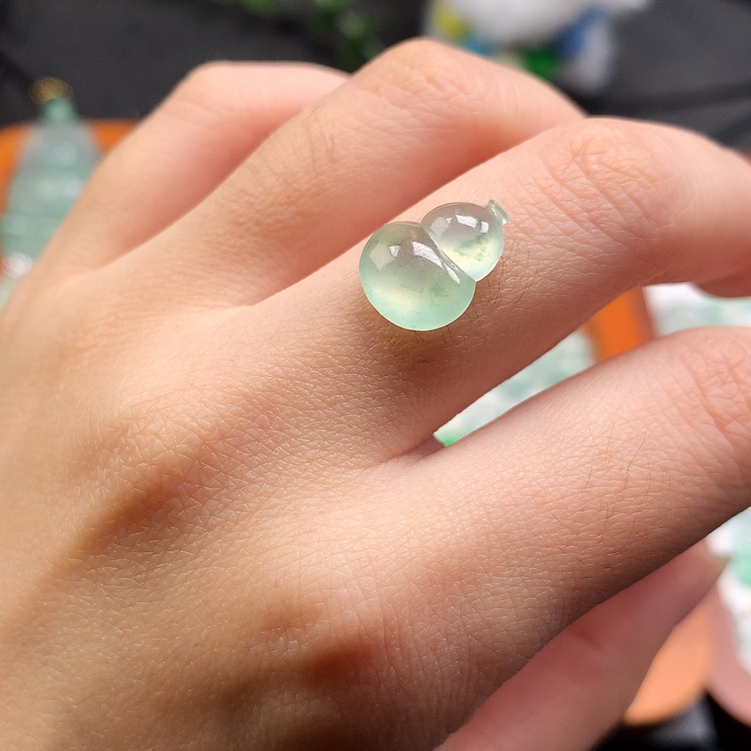 吊坠(不含链)未镶嵌翡翠葫芦