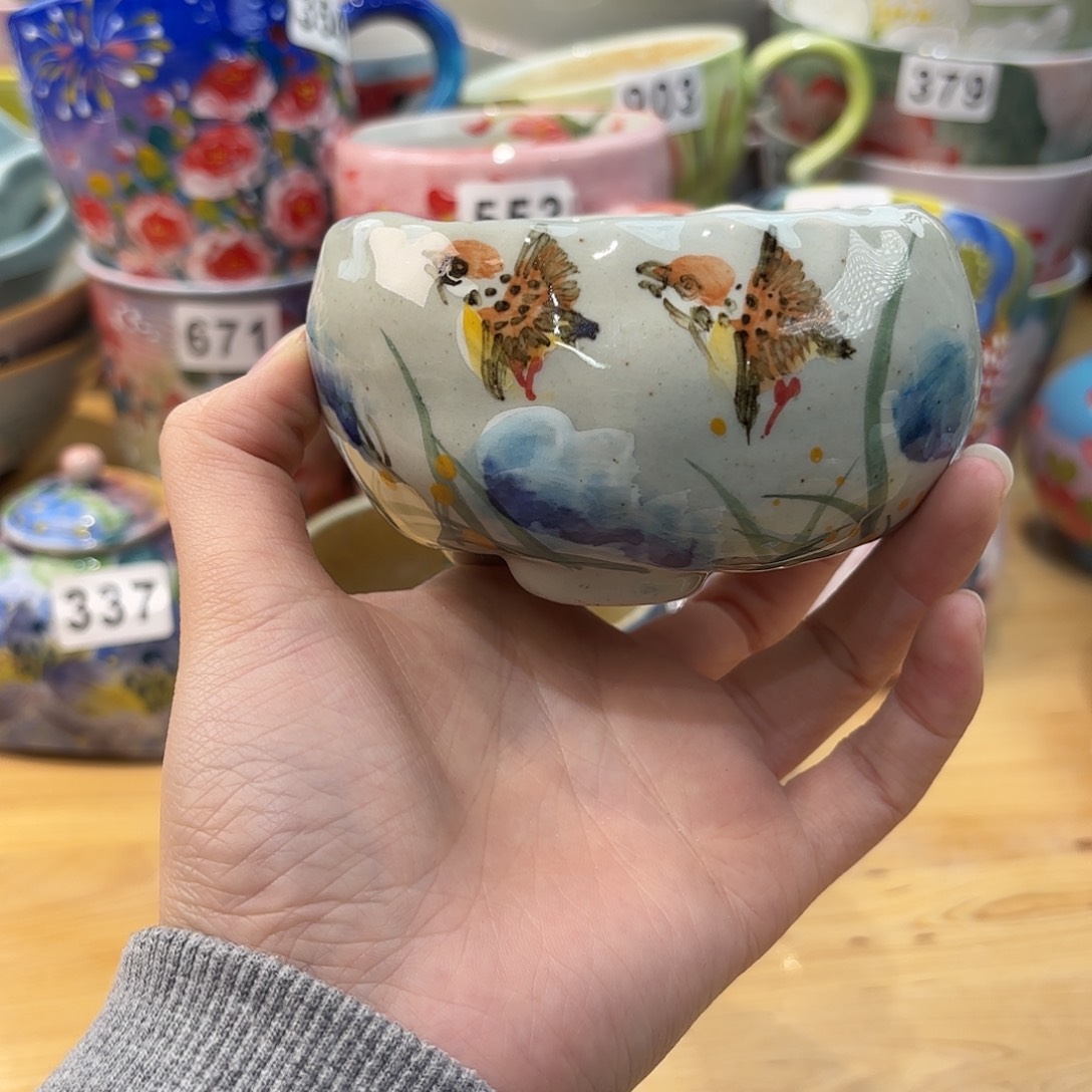 瓷片兔兔嘎嘎嘎好帅