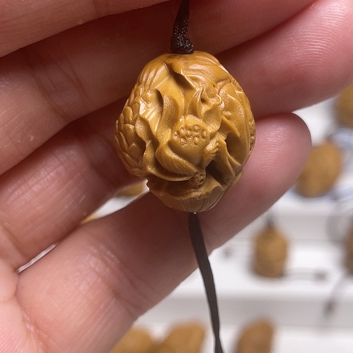 橄榄核吊坠橄榄核