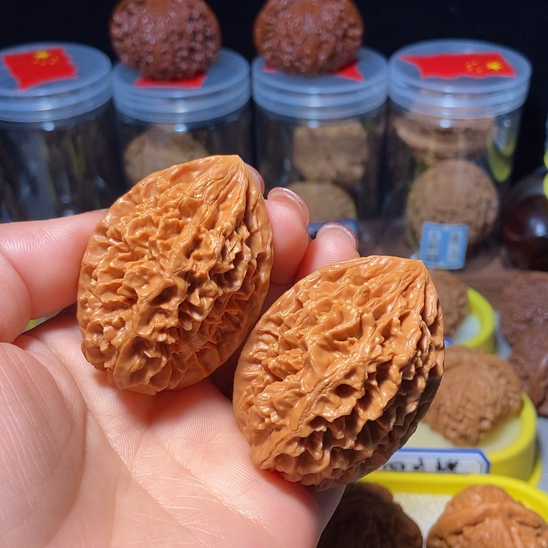 文玩核桃吊坠福利招财鼠