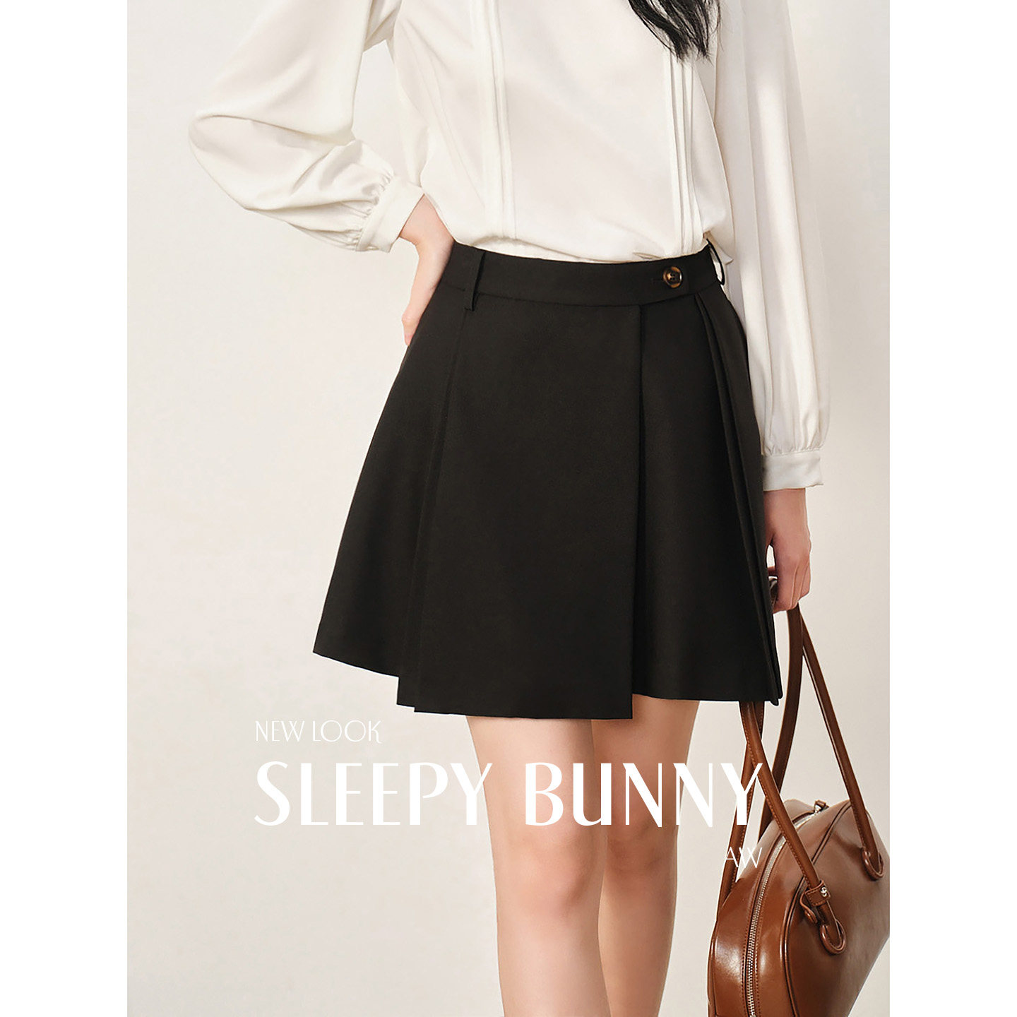 P瞌睡兔【清苍】 黑色半身裙法式通勤显瘦高腰压褶气质短裙子17344