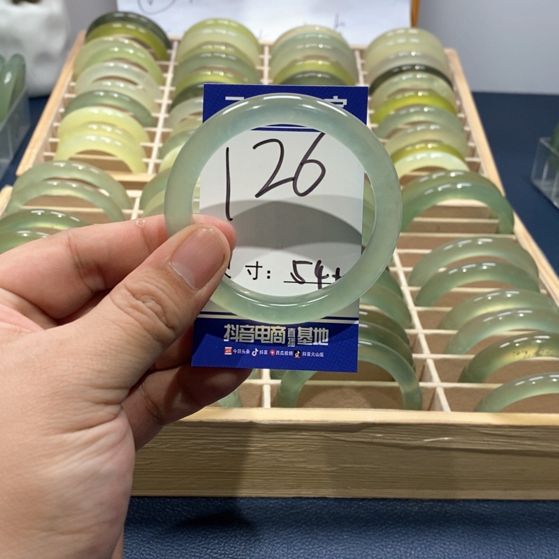 岫玉手镯未镶嵌手镯