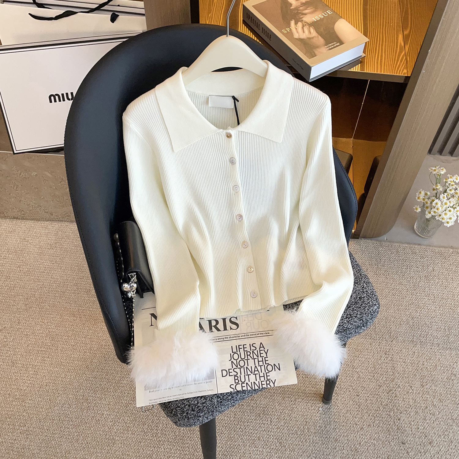 温柔氛围高级感翻领毛毛袖单排扣长袖修身显瘦女士针织衫DY9759