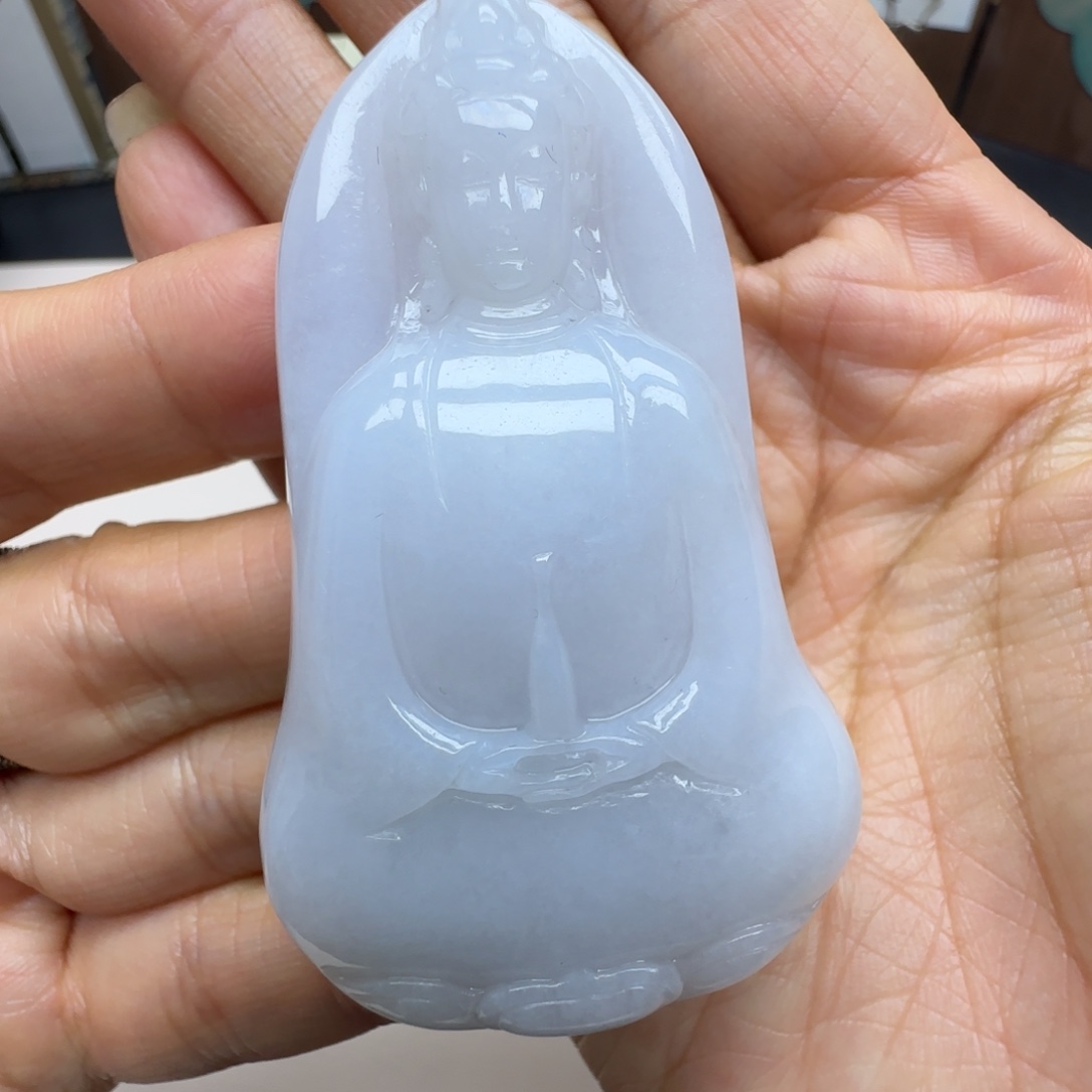 翡翠未镶嵌颈饰素衣