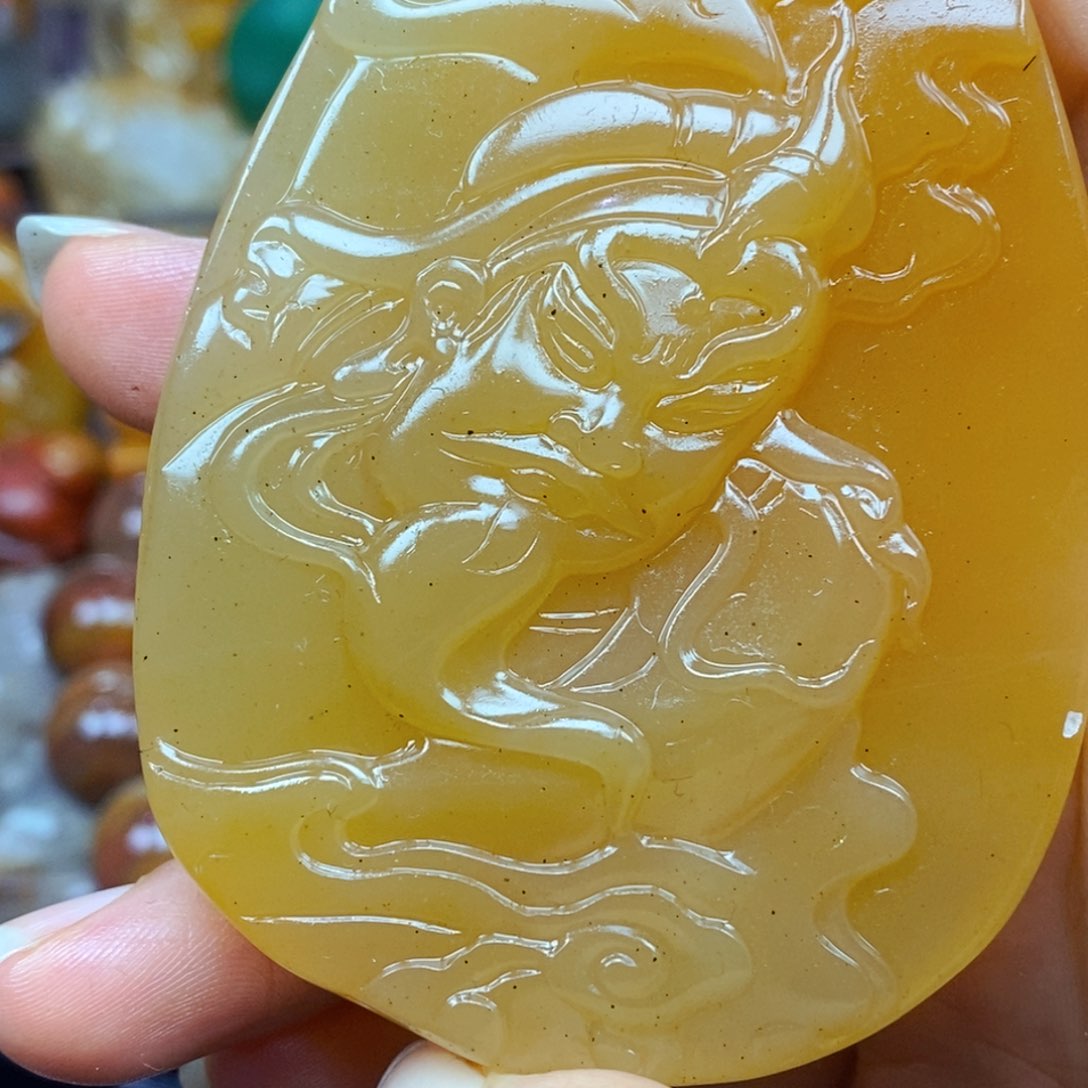 未镶嵌石英质玉（黄龙玉）吊坠(不含链)