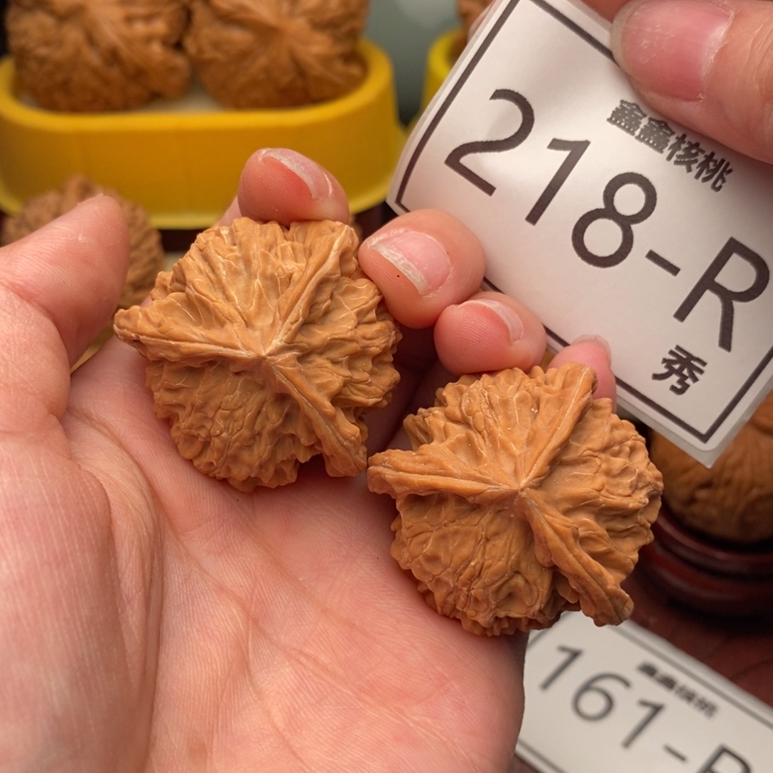 文玩核桃把件盘山奔37