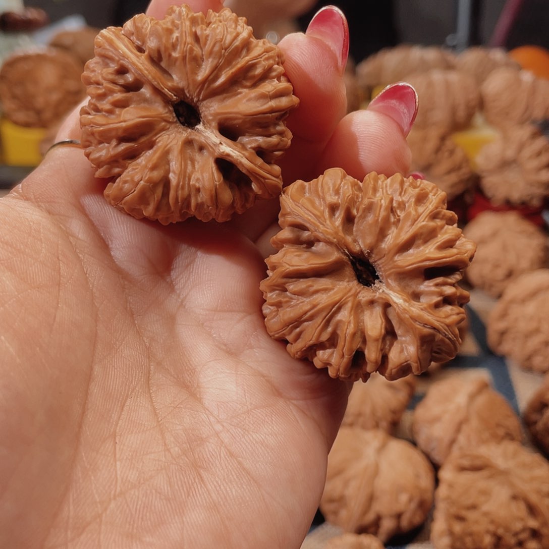 吊坠文玩核桃41平谷凹底3