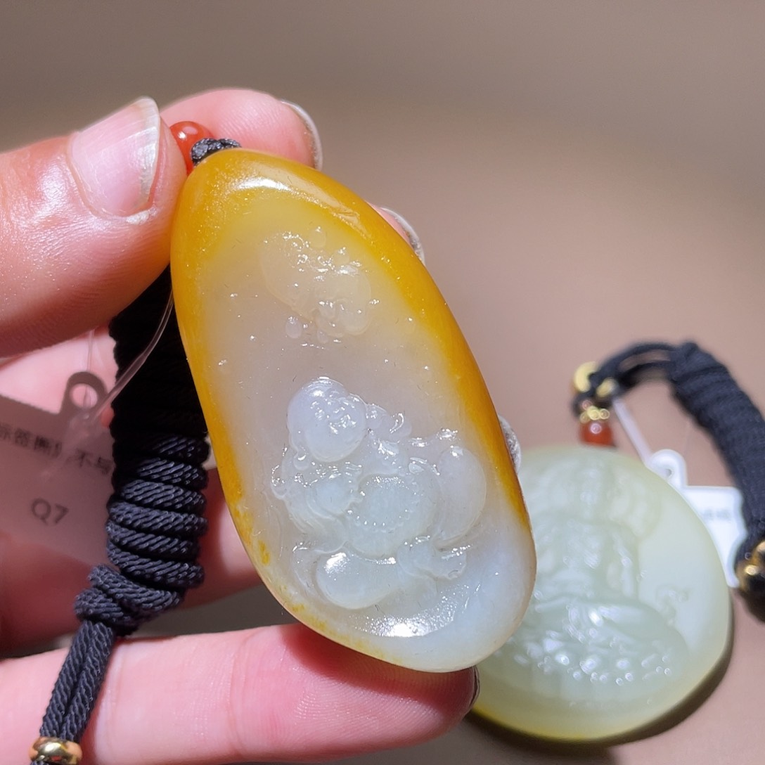 和田玉颈饰未镶嵌Z6