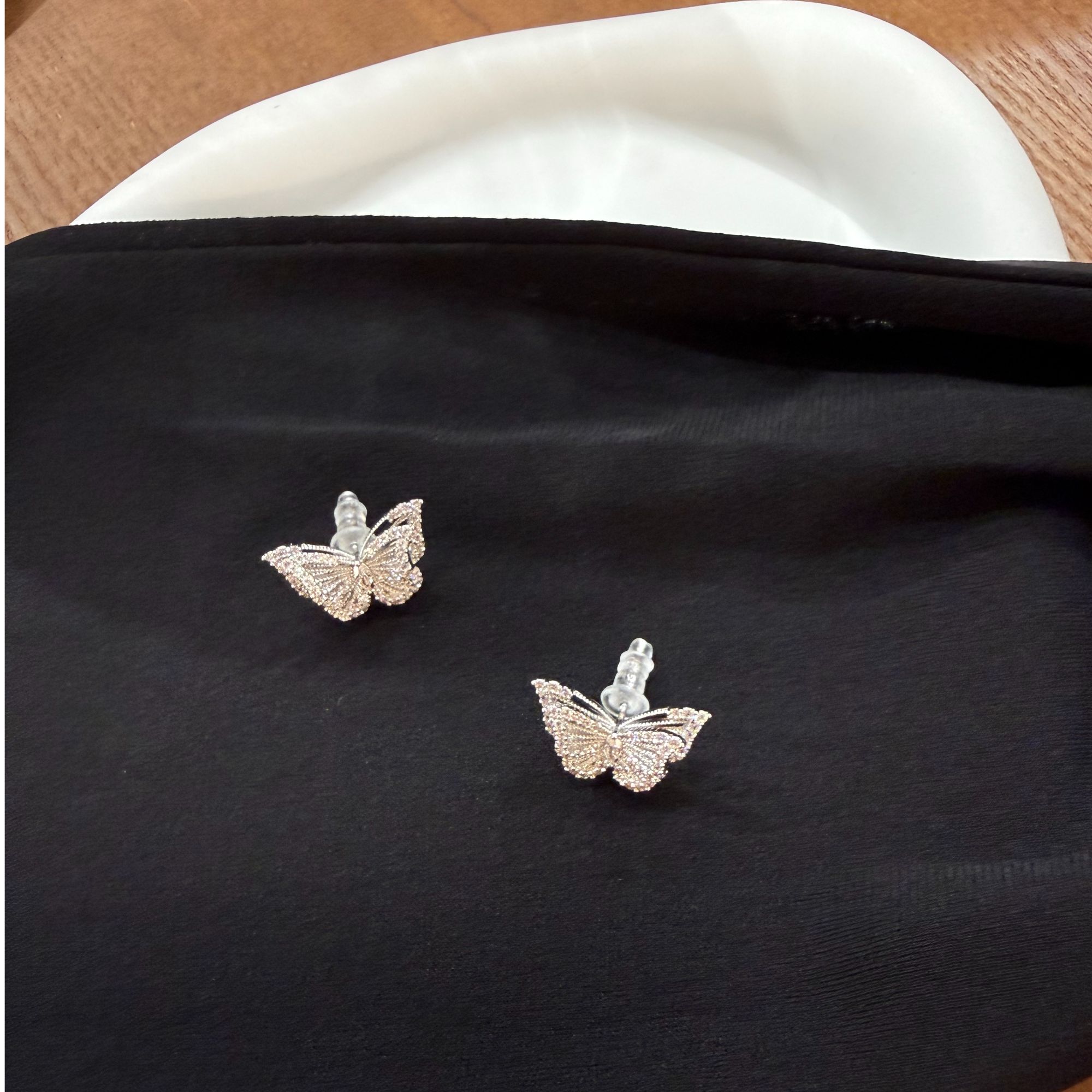 铜合金耳饰 时尚气质百搭蝴蝶耳钉1123