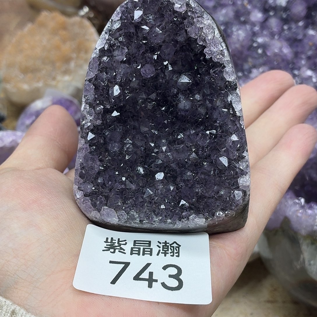 水晶大型摆件（非配饰）未镶嵌