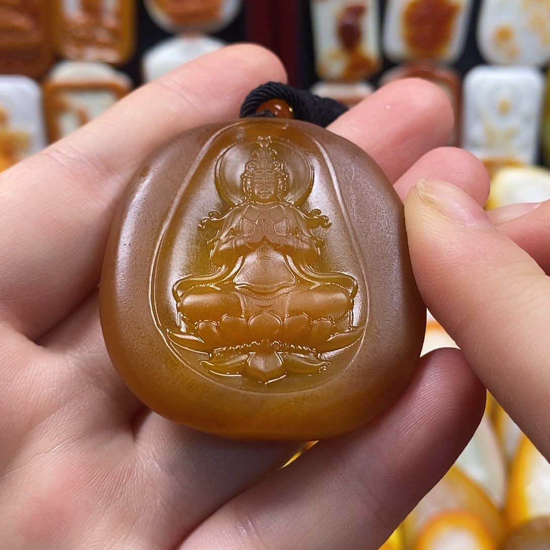 糖***糖和田玉未镶嵌颈饰