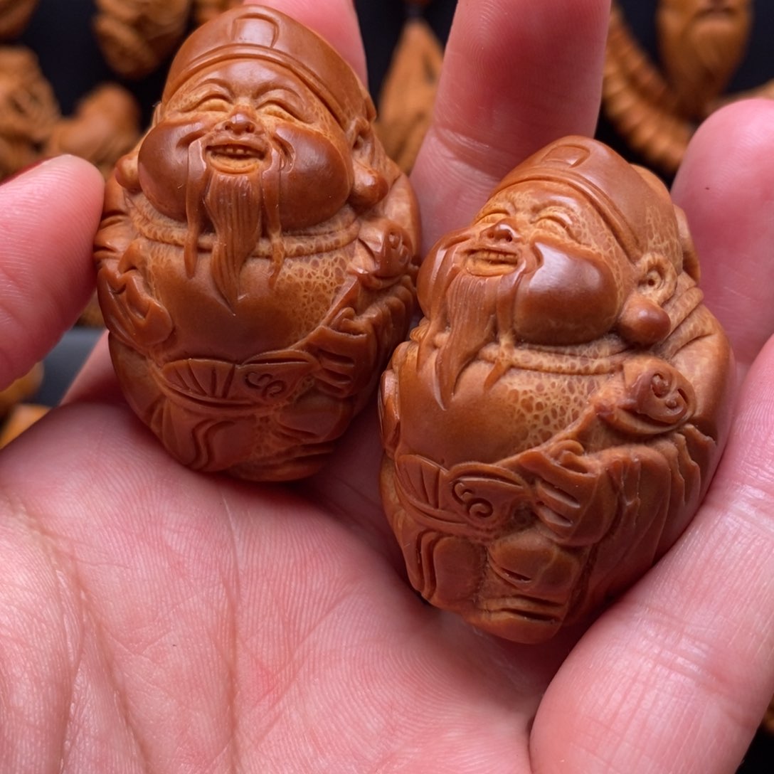 橄榄核手串财神手球