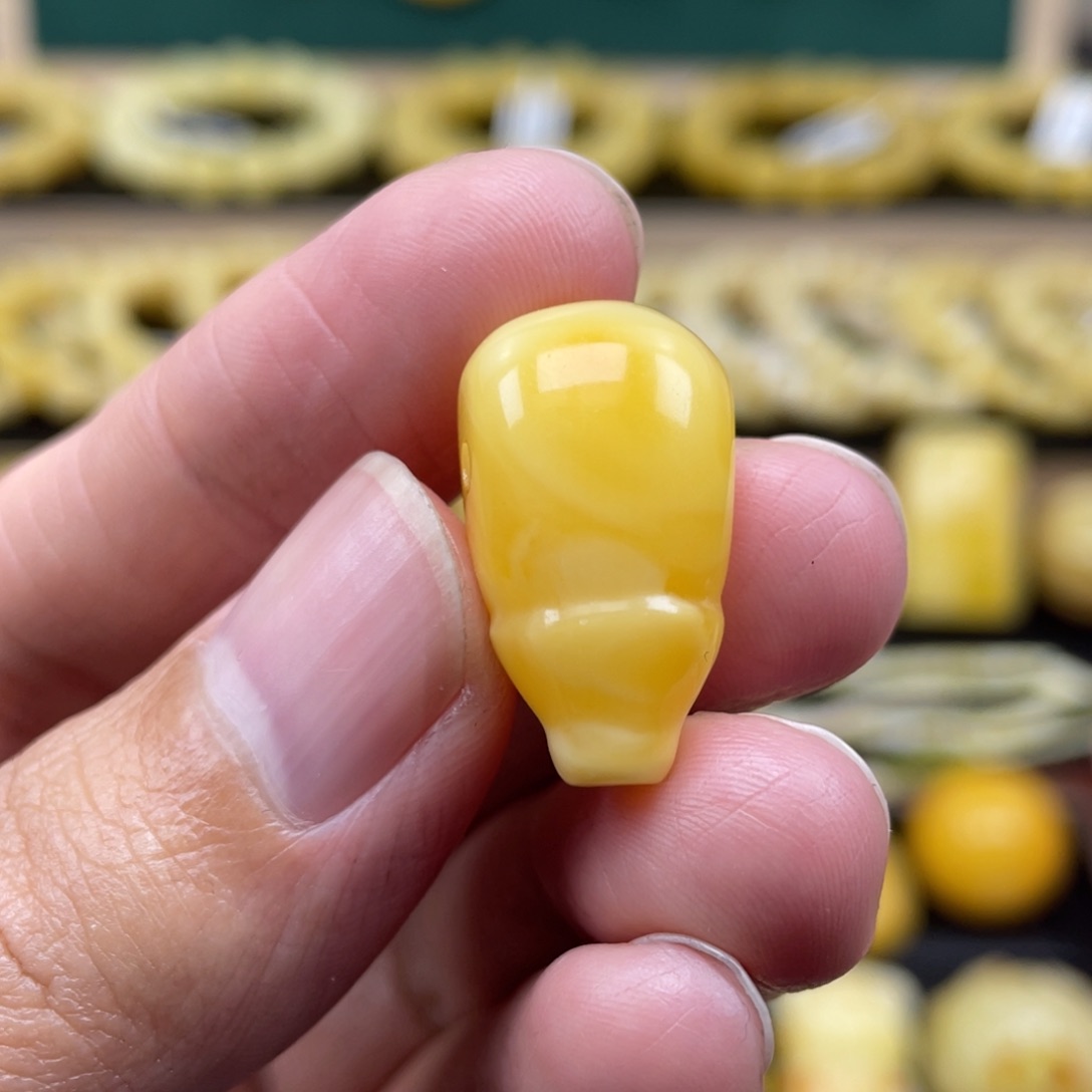 琥珀裸石未镶嵌琥珀蜜蜡