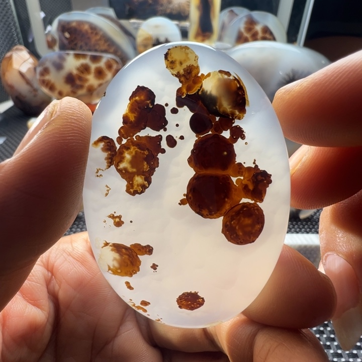 未镶嵌玛瑙/玉髓珠宝奇石