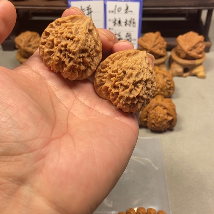 不***、把件文玩核桃奖品